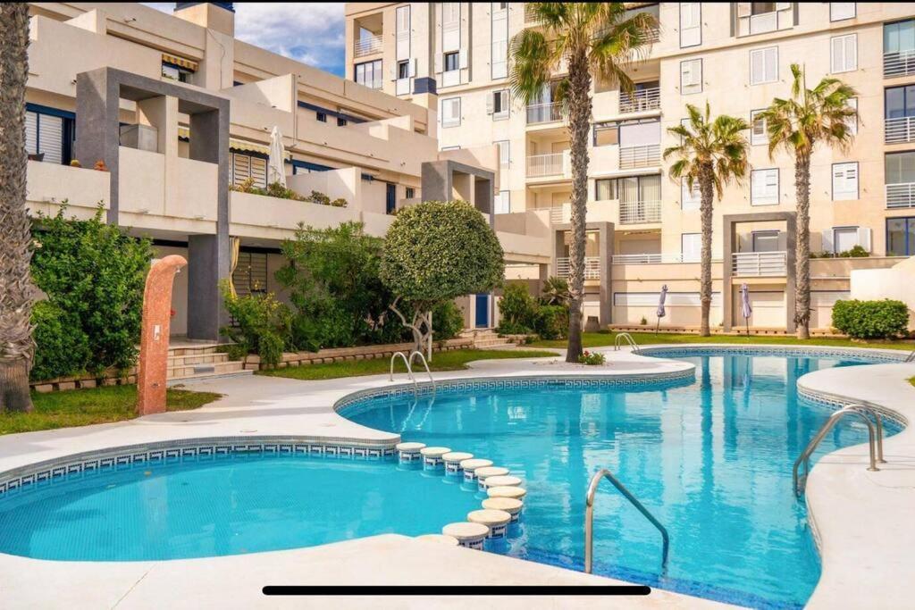 Torrevieja La Mata Primera Linea Playa المظهر الخارجي الصورة