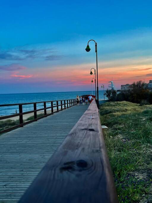Torrevieja La Mata Primera Linea Playa المظهر الخارجي الصورة